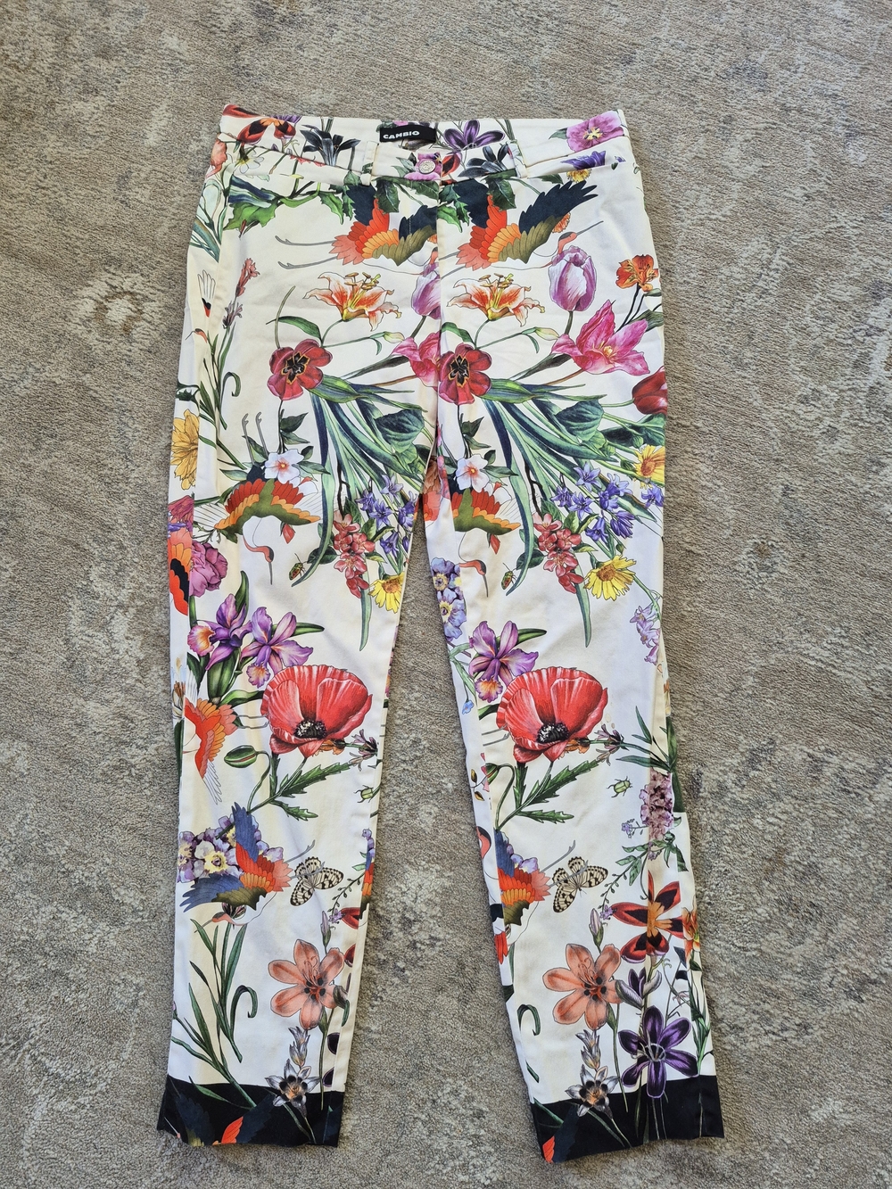 Cambrio River Straight Leg Floral Pants.  Sz 8